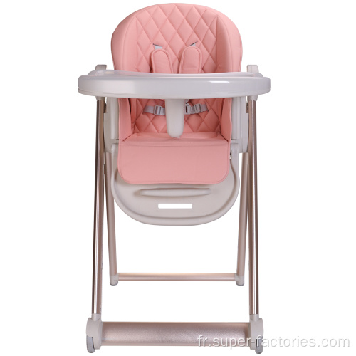 Chaise bébé réglable pour le dîner